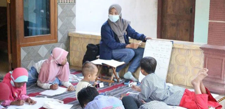 Inisiasi Pengembangan Vinglish Melalui Riset