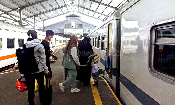 Persiapan Nataru Stasiun Bojonegoro Siapkan Tambahan Relasi KA Jarak Jauh