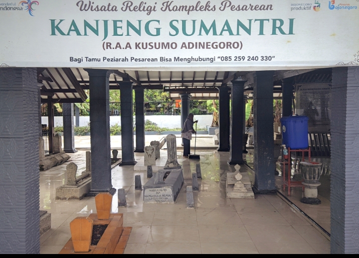 Menengok Makam Bupati Bojonegoro Ke-21, Pemrakarsa Pertama Masjid Agung Darussalam