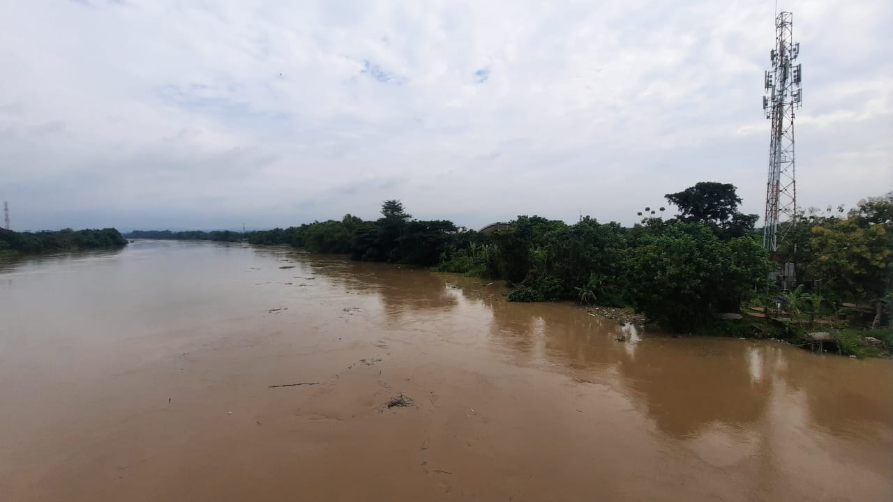 Siaga 1, TMA Bengawan Solo di Bojonegoro Terus Meningkat