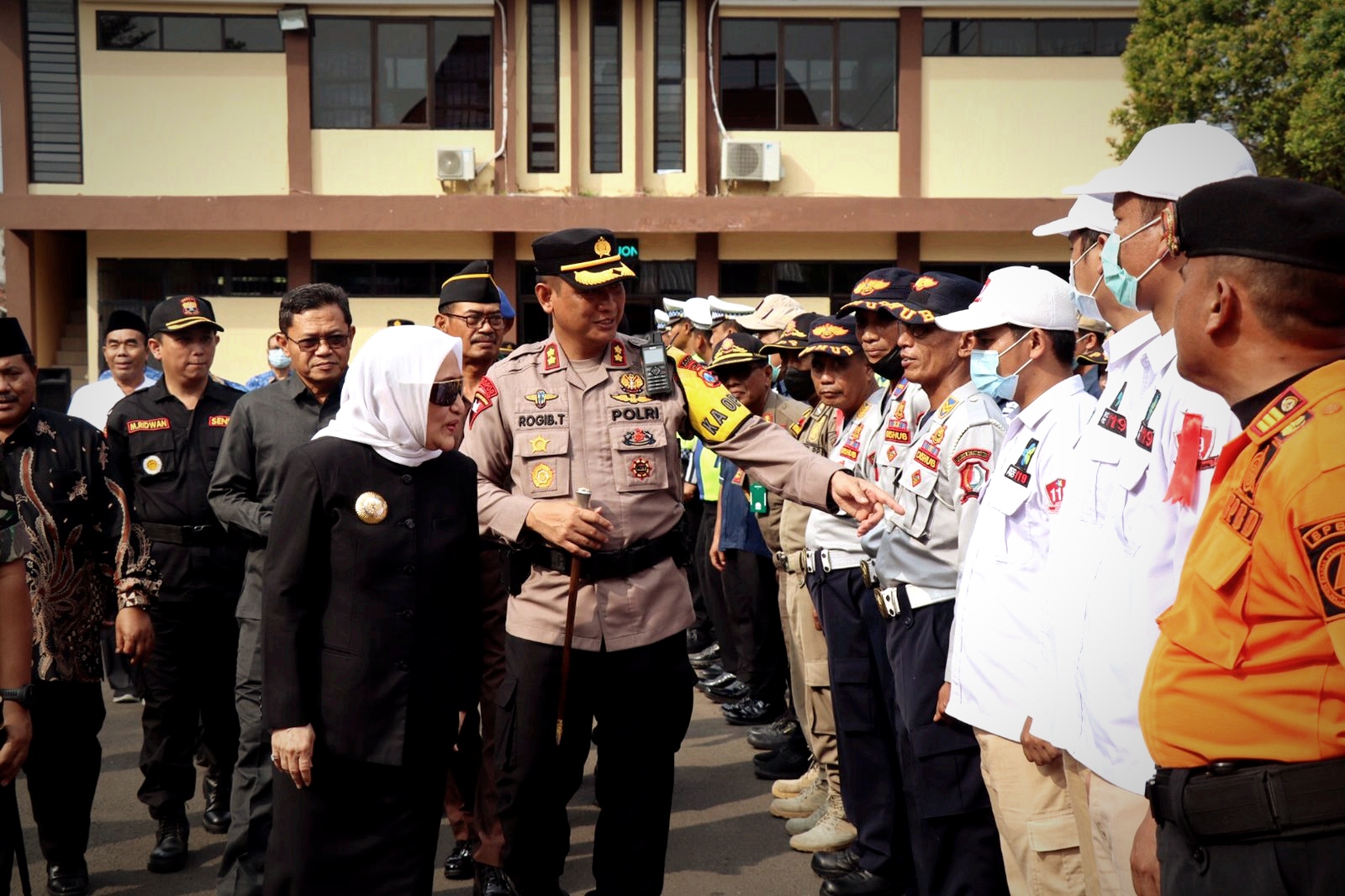 Jelang Pengamanan Lebaran, Polres Bojonegoro Gelar Apel Pasukan Ops Ketupat Semeru 2023