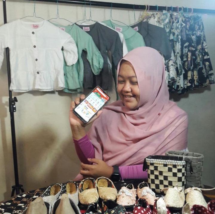 Omzet Jasa Jahit Hingga Crafter Melejit Berkat Marketplace