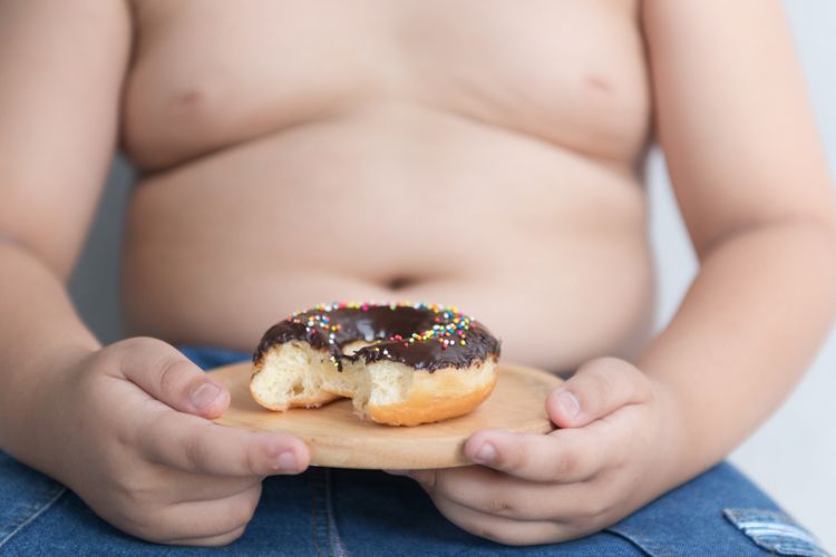 5 Cara Cegah Anak Alami Obesitas, Orangtua Wajib Tahu!