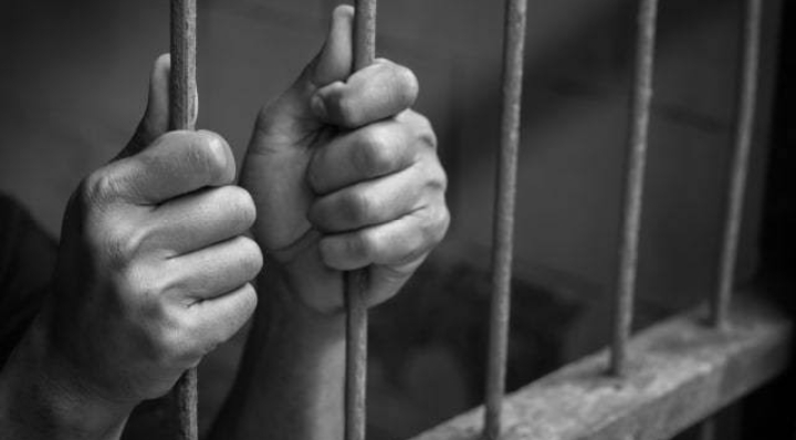 Tok! Ayah Tiri Cabuli Anaknya Hingga Hamil di Bojonegoro Divonis Penjara 10 Tahun
