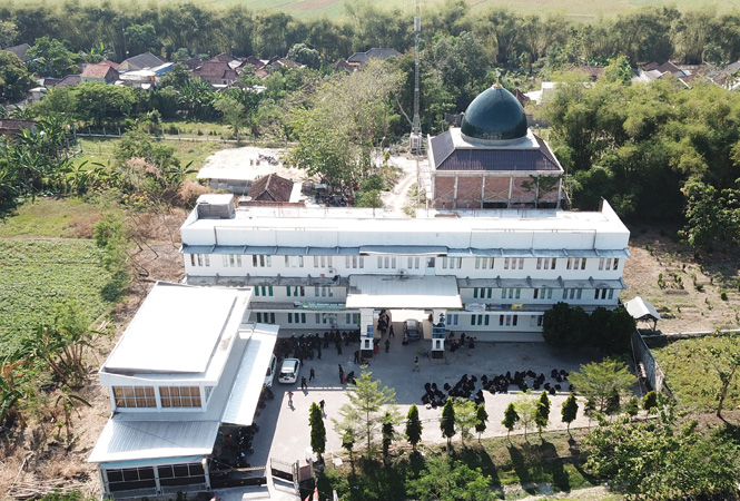 Bekali Mahasiswa Faham Nikah Perspektif Islam, HMPS BKI STAI Attanwir Adakan Bedah Kitab Uqudul Lujain