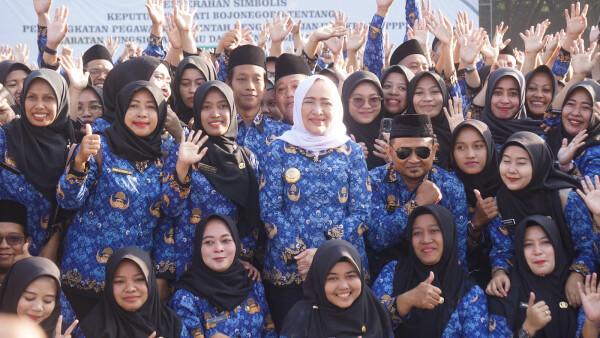 Serahkan SK PPPK Tekankan Pentingnya Jaga Integritas