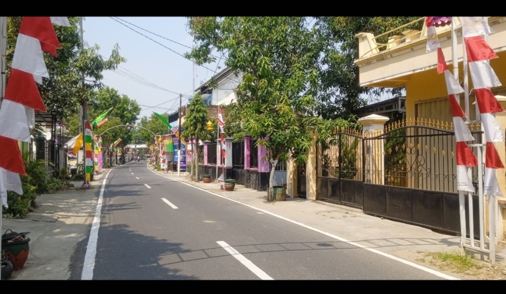 Awal Agustus Warga Mulai Ramai Pasang Bendera Merah Putih