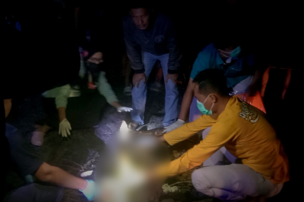 Bakar Lahan Bekas Tebu, Seorang Kakek Meninggal Terperangkap Api