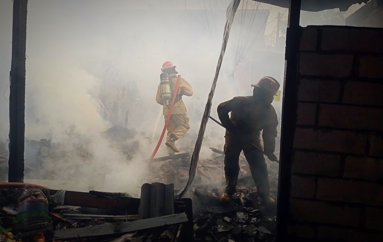 4 Rumah di Bojonegoro Ludes Terbakar, Kerugian Capai Rp750 Juta