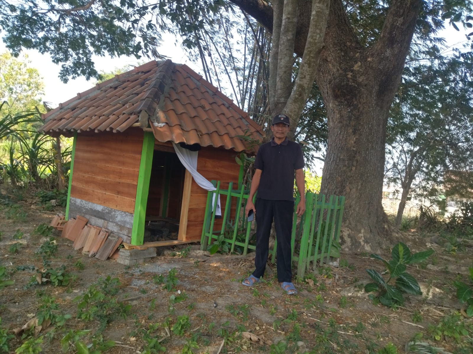 Keramat Mbah Kobot Desa Tondomulo