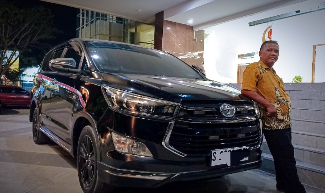 Kisah Joni, 5 Tahun Jadi Driver Bupati Anna