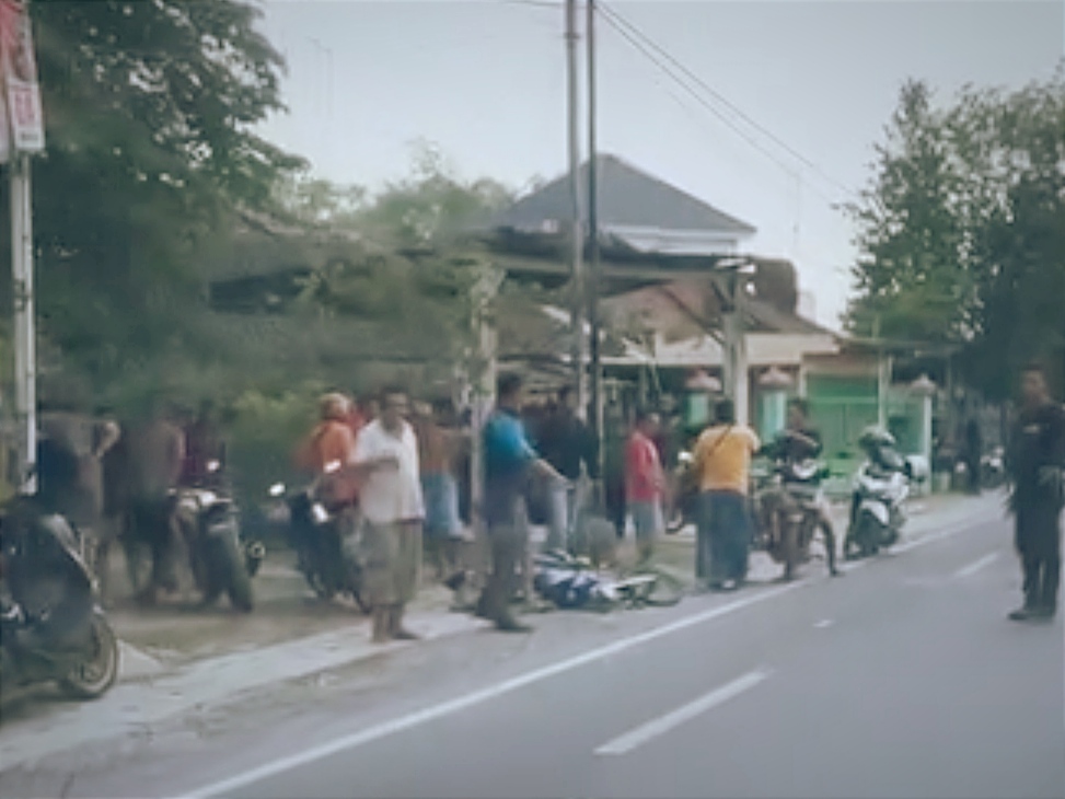 Seorang Pelajar di Bojonegoro Meregang Nyawa Usai Hantam Pikap di Balen