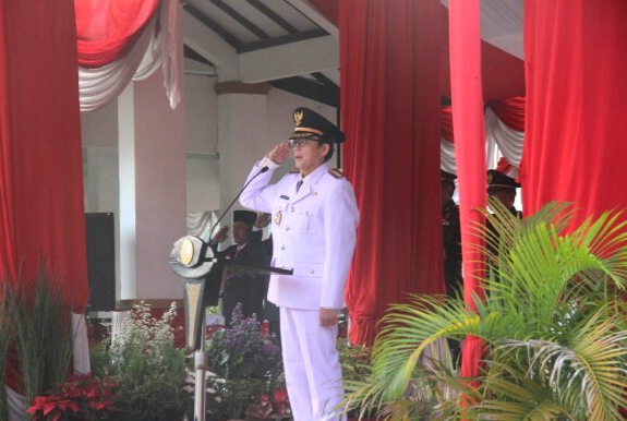 Pj Bupati Bojonegoro Pimpin Upacara Hari Pahlawan