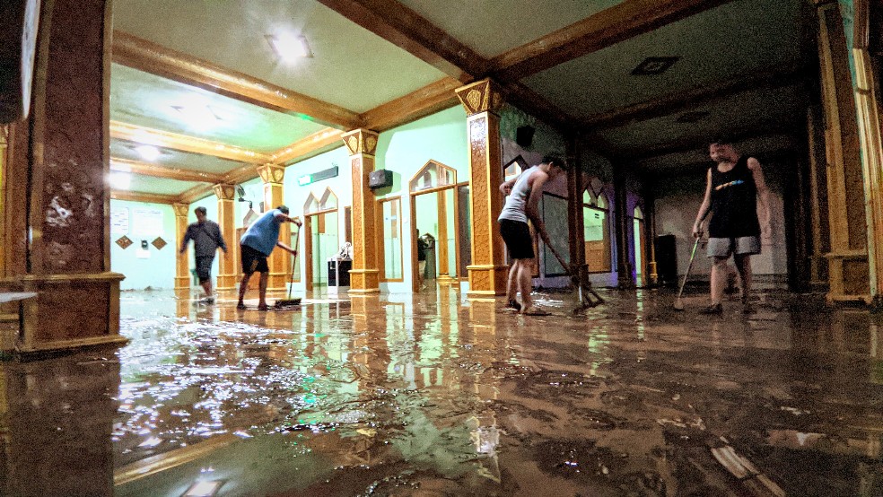 Diterjang Banjir Bandang, Jembatan Di Bojonegoro Putus