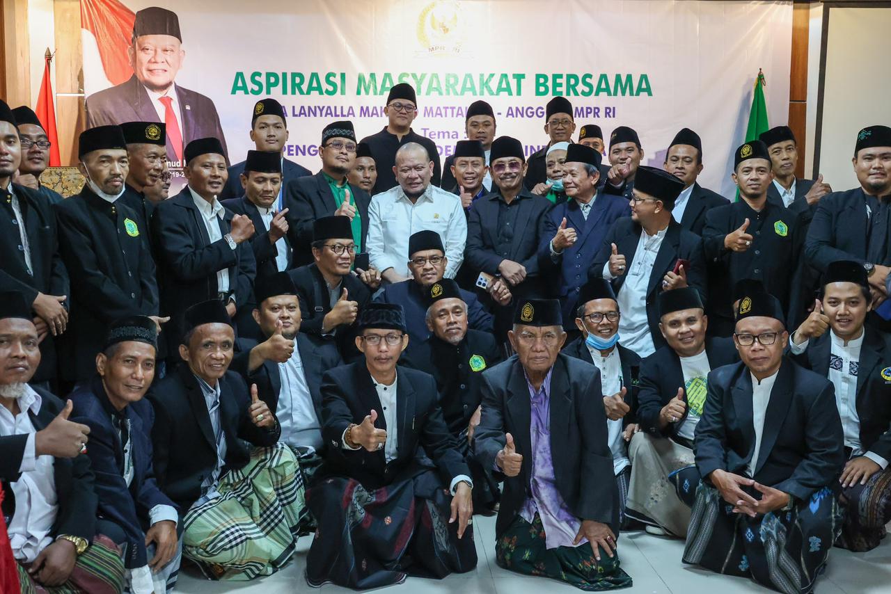 Ketua DPD RI kepada IMI Surabaya: Mubaligh Wajib Sampaikan ke Umat, Cinta Tanah Air Bagian dari Iman