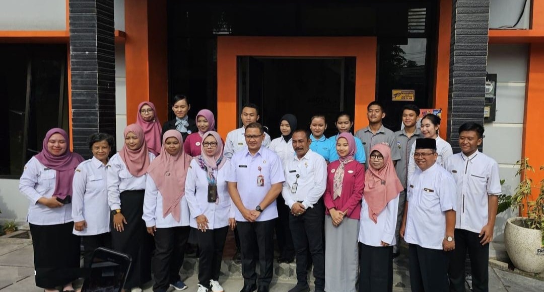 Kadis Pendidikan Provinsi Jatim Beri Motivasi Siswa di Bojonegoro