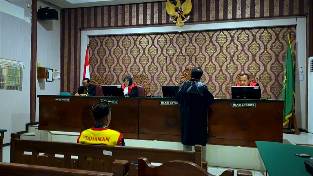 JPU Tolak Eksepsi PH Terdakwa Pencuri Ayam : Bukan Perkara Tipiring
