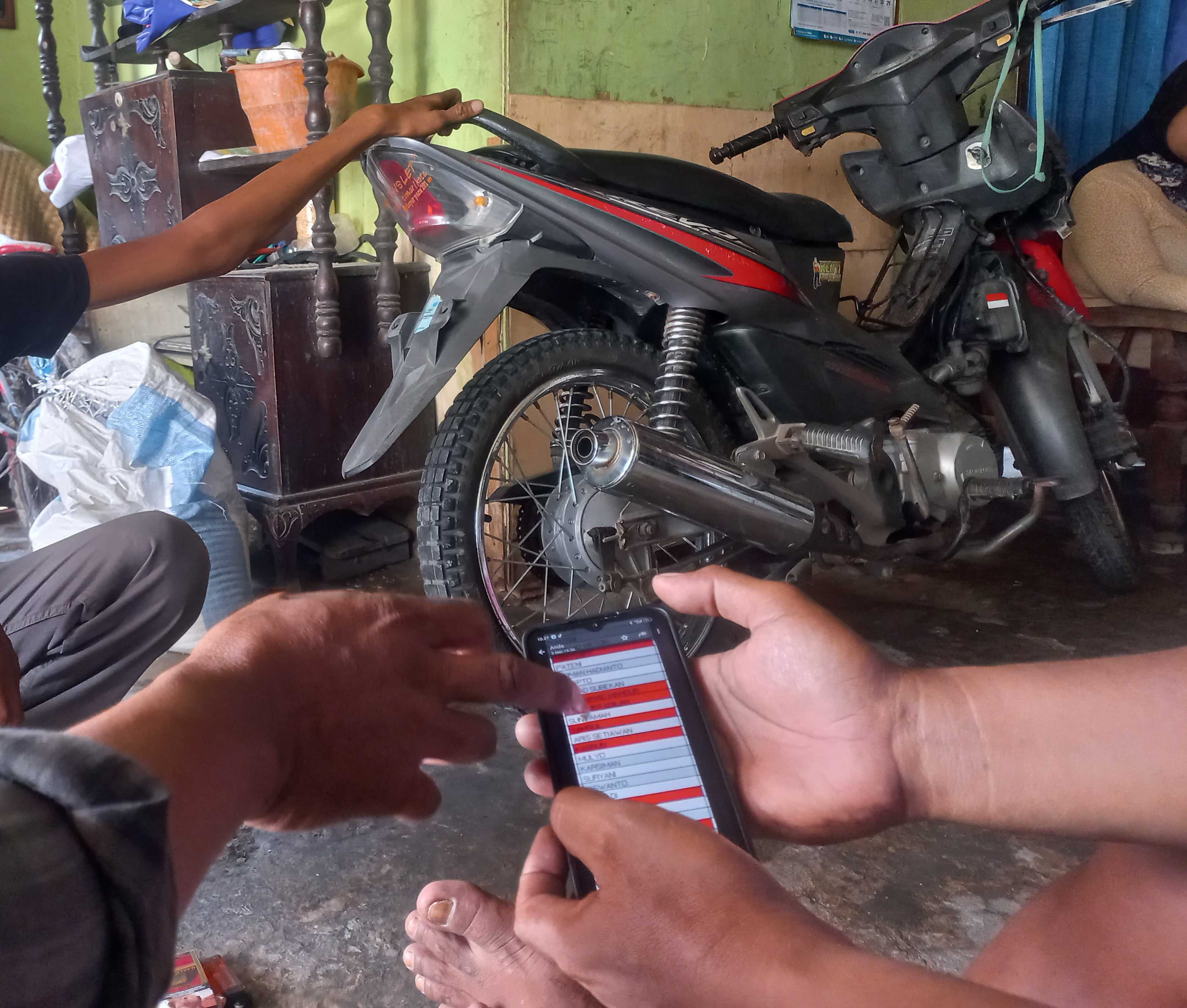 Kecewanya Warga Tak Jadi Dapat Listrik Gratis, Begini Penjelasan Pemdes