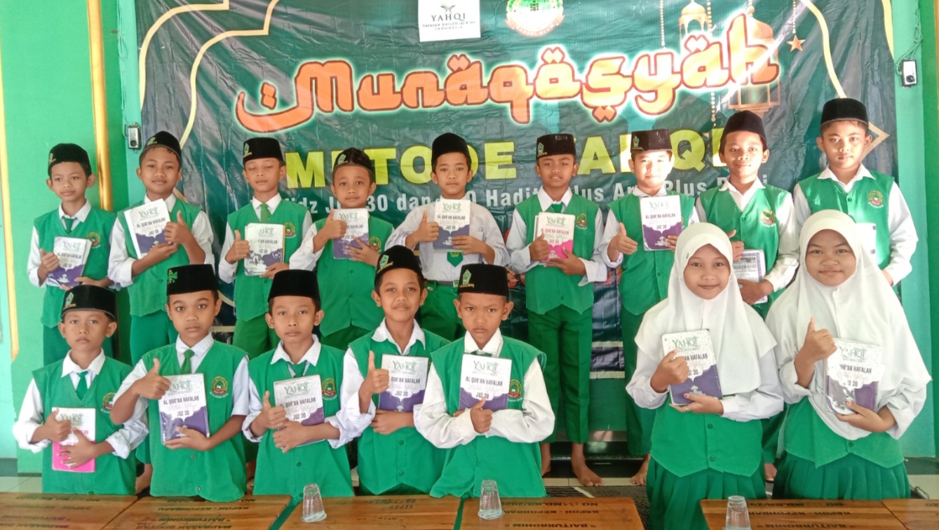 MI Islamiyah Kepoh Gelar Munaqosah Tahfidz Juz 30 dan 100 Hadits Metode Yahqi