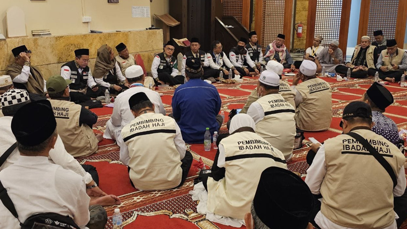 Kemenag Ajak KBIHU Edukasi Jemaah Terkait Murur