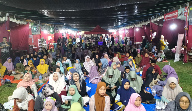 Penonton Pildacil Padati Bazar Alumni