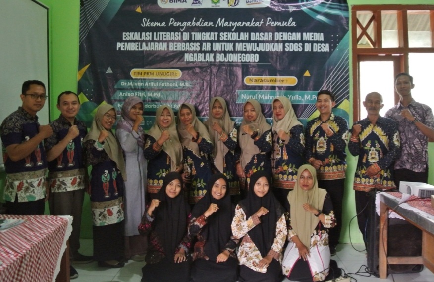 Tim Pengabdian Masyarakat UNUGIRI Perkuat SDGs Pendidikan Berkualitas Melalui Pelatihan Media Pembelajaran di SDN Ngablak 1 Bojonegoro