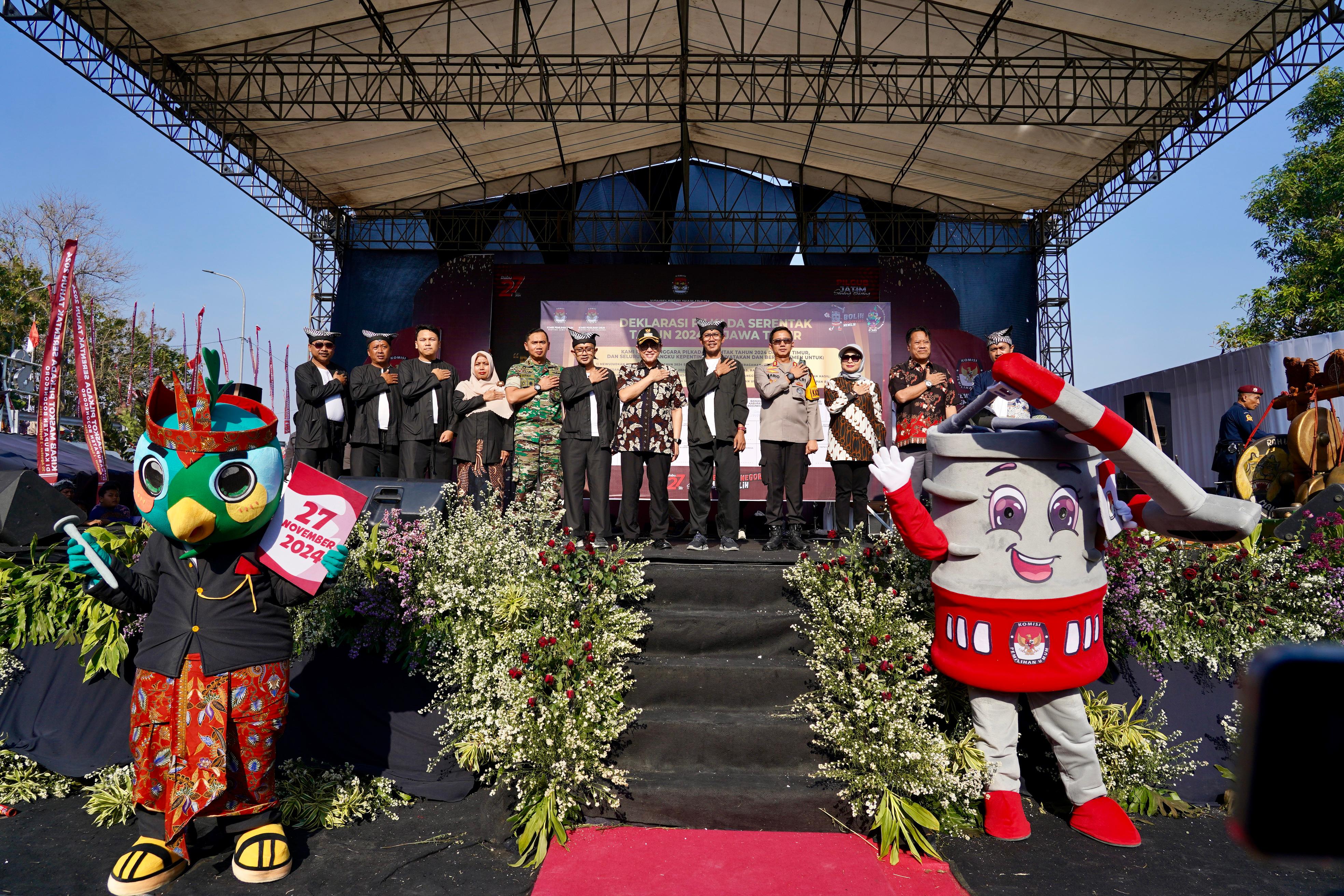 Launching Maskot Sijalih Dan Bolih, Pj Adriyanto Ajak Warga Bojonegoro Memilih