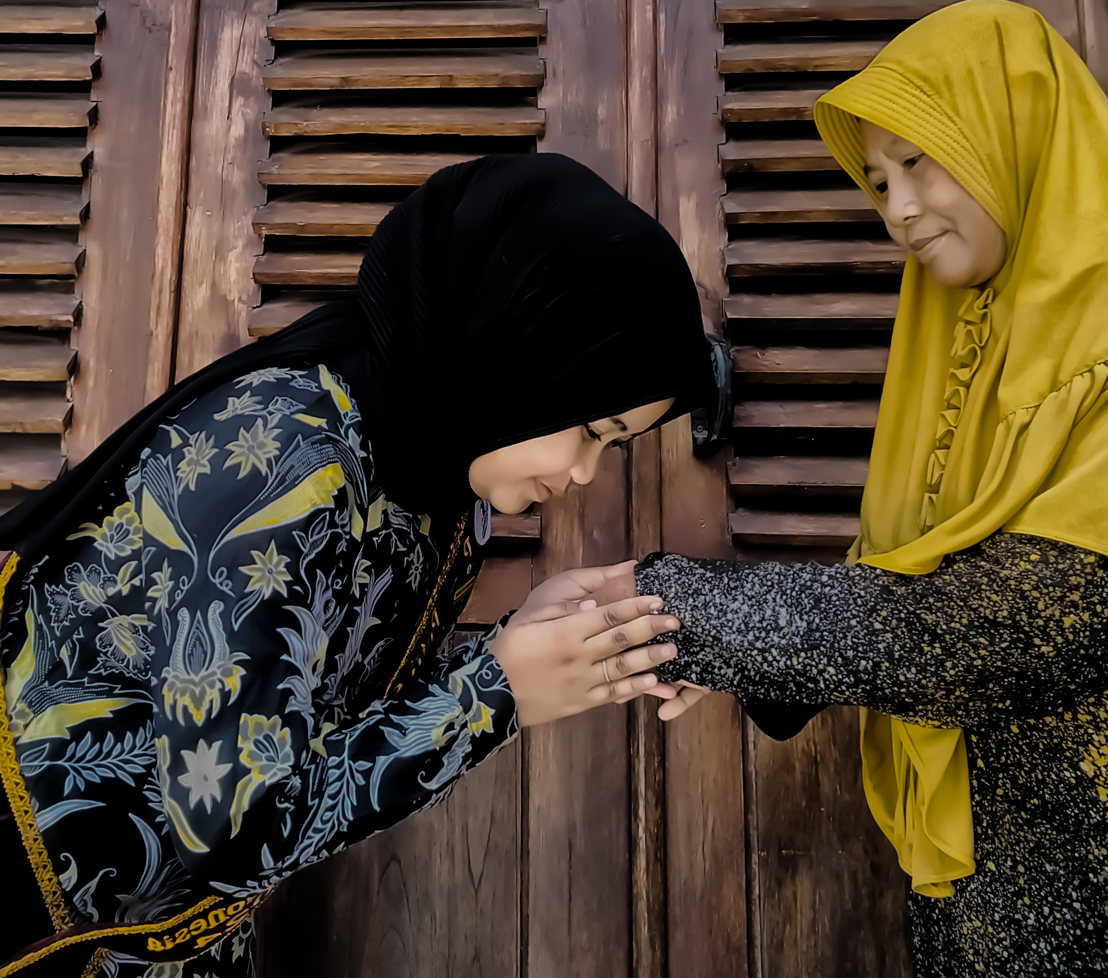 Urgensi Melestarikan Unggah-ungguh Budaya Jawa, Menjaga Adab dalam bersikap