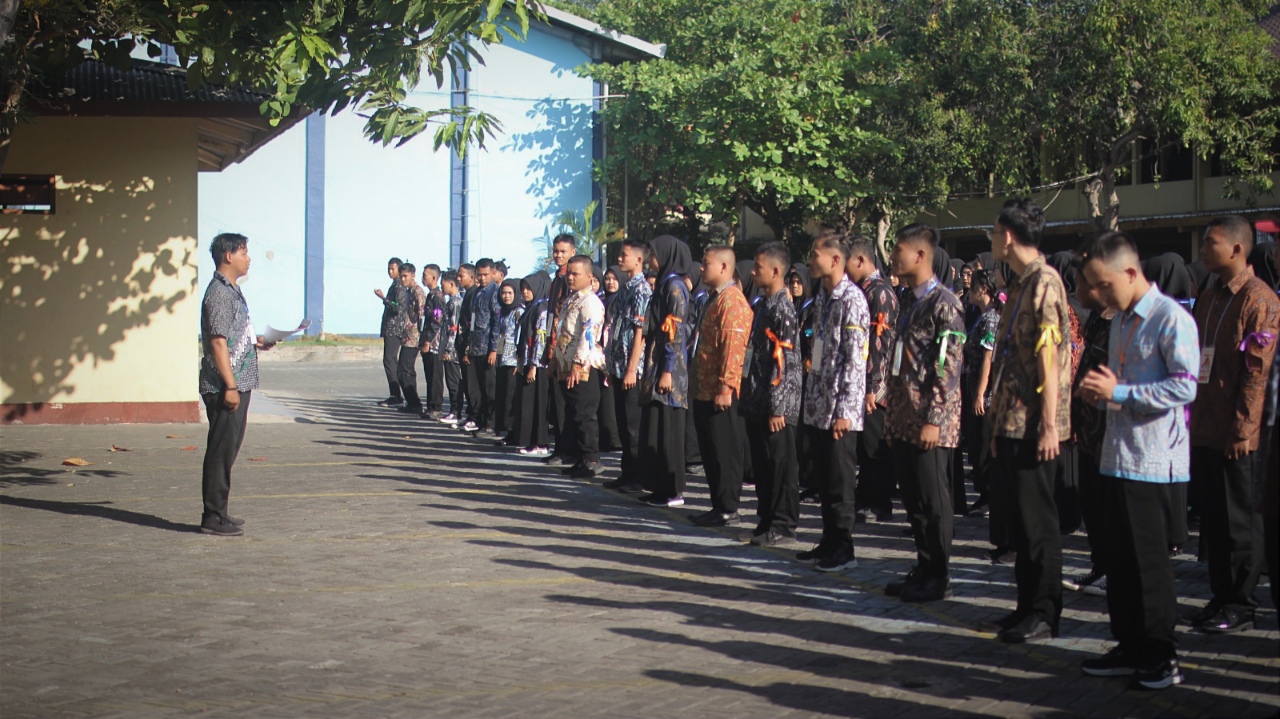 PKKMB IKIP PGRI Bojonegoro 2024: Mahasiswa Diharapkan Siap Hadapi Tantangan Masa Depan