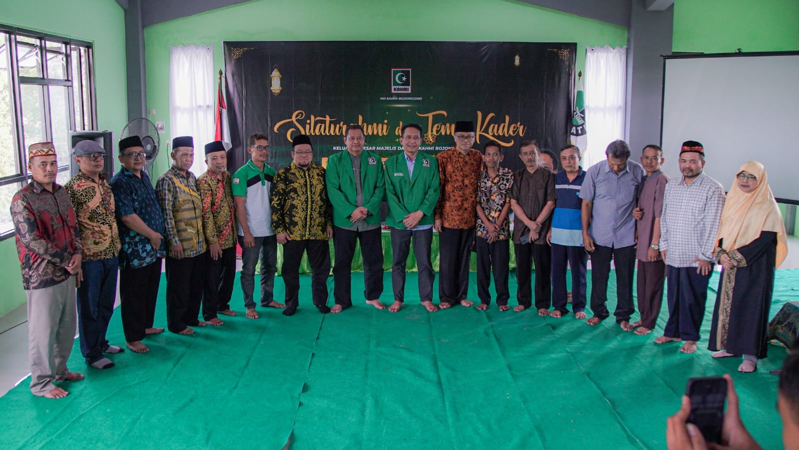 Serahkan Brief Paper KAHMI Titip Konsep Pembangunan Bojonegoro pada Kadernya, Setyo Wahono