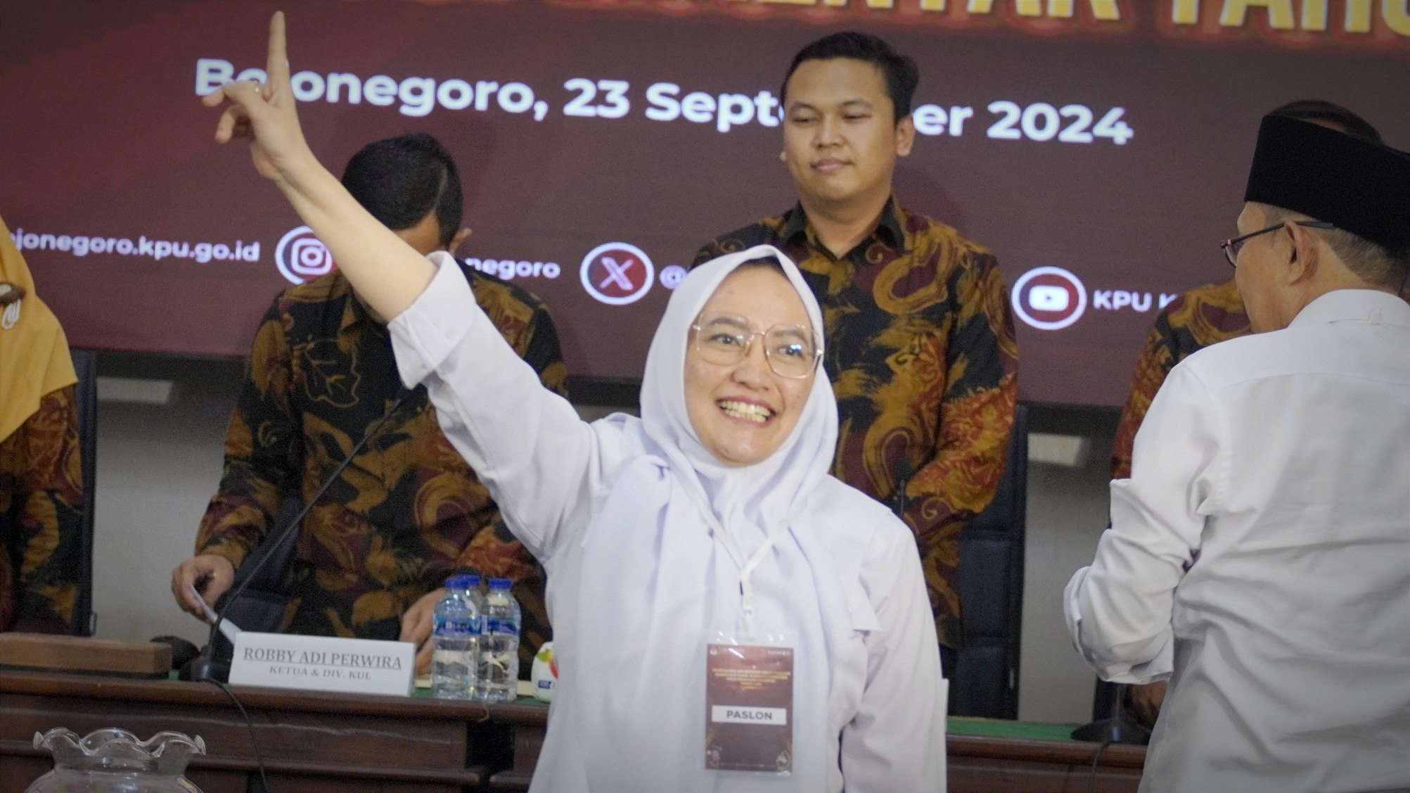 Cawabup Farida Bantah Soal Videonya yang Diduga Lakukan Money Politik