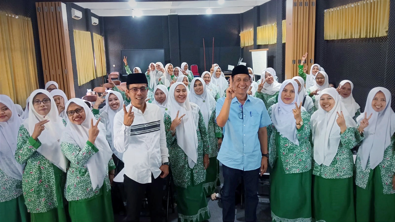 Kader Fatayat NU Se-Bojonegoro Siap Menangkan Paslon Wahono-Nurul