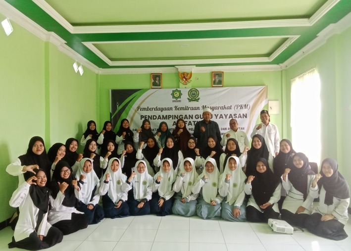 Tim PkM Dosen UNUGIRI Berikan Pendampingan P5 dan PPRA di Lembaga Pendidikan