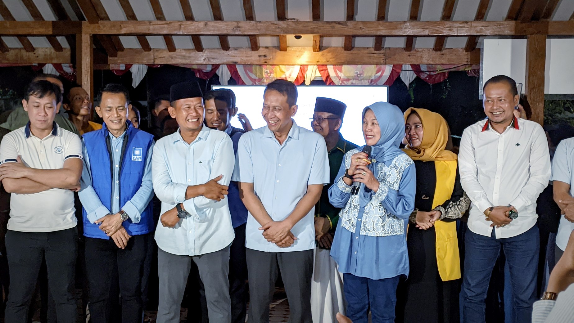 Program Laptop dan Angkutan Gratis bagi Pelajar di Bojonegoro Segera Direalisasikan