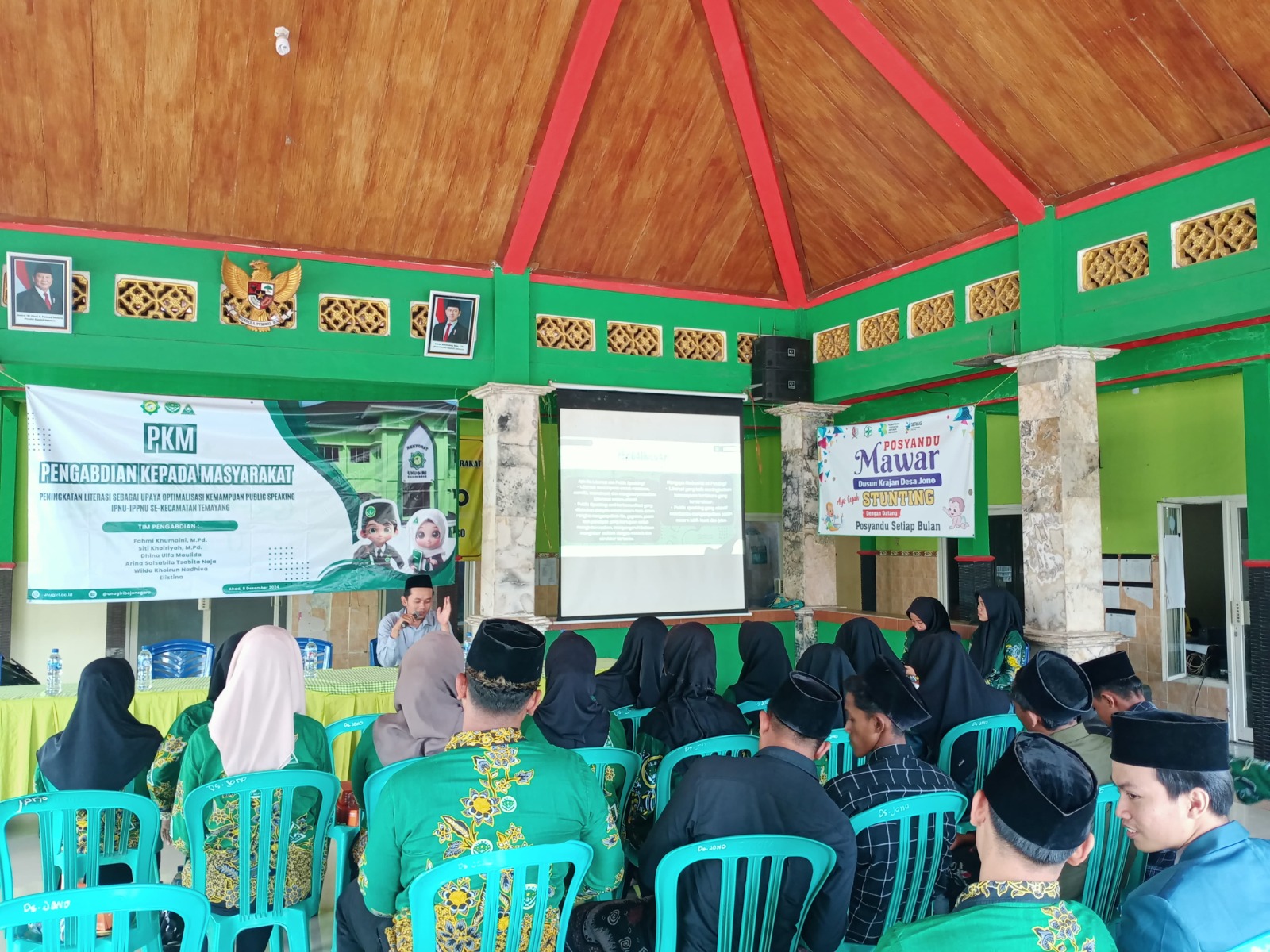 Dosen UNUGIRI Adakan Pelatihan Literasi dan Public Speaking untuk IPNU-IPPNU Kecamatan Temayang