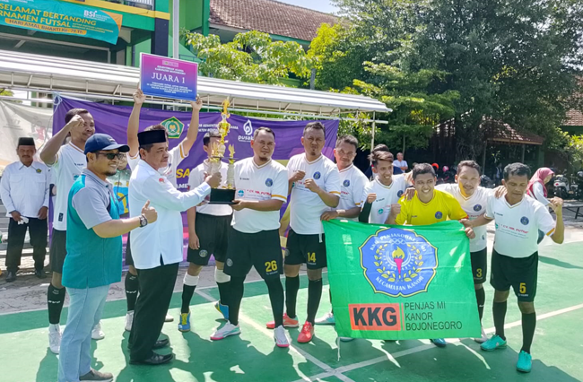 Final Lawan MAN 2, KKM MI Kanor Juara Futsal