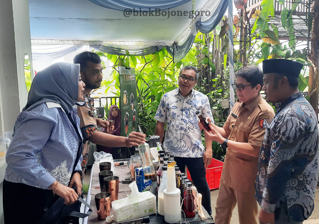 Ke D'Konco Cafe, PJ Bupati Bojonegoro Hadiri Resepsi