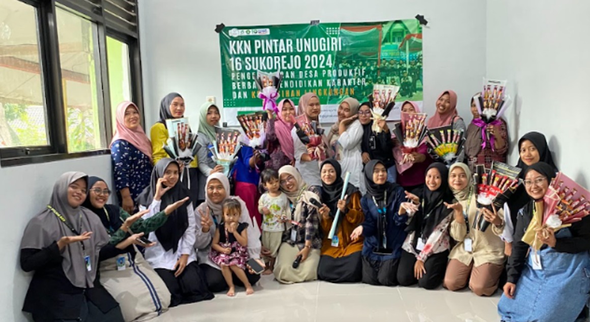 Pembekalan Materi Digital Marketing dan Pelatihan Pembuatan Buket KKN Kelompok 16