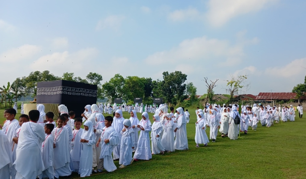 Sambut Momen Haji 2025, JSIT Daerah Bojonegoro Wilayah Timur Sukses Gelar Manasik Haji Sinergi dengan 4 Lembaga