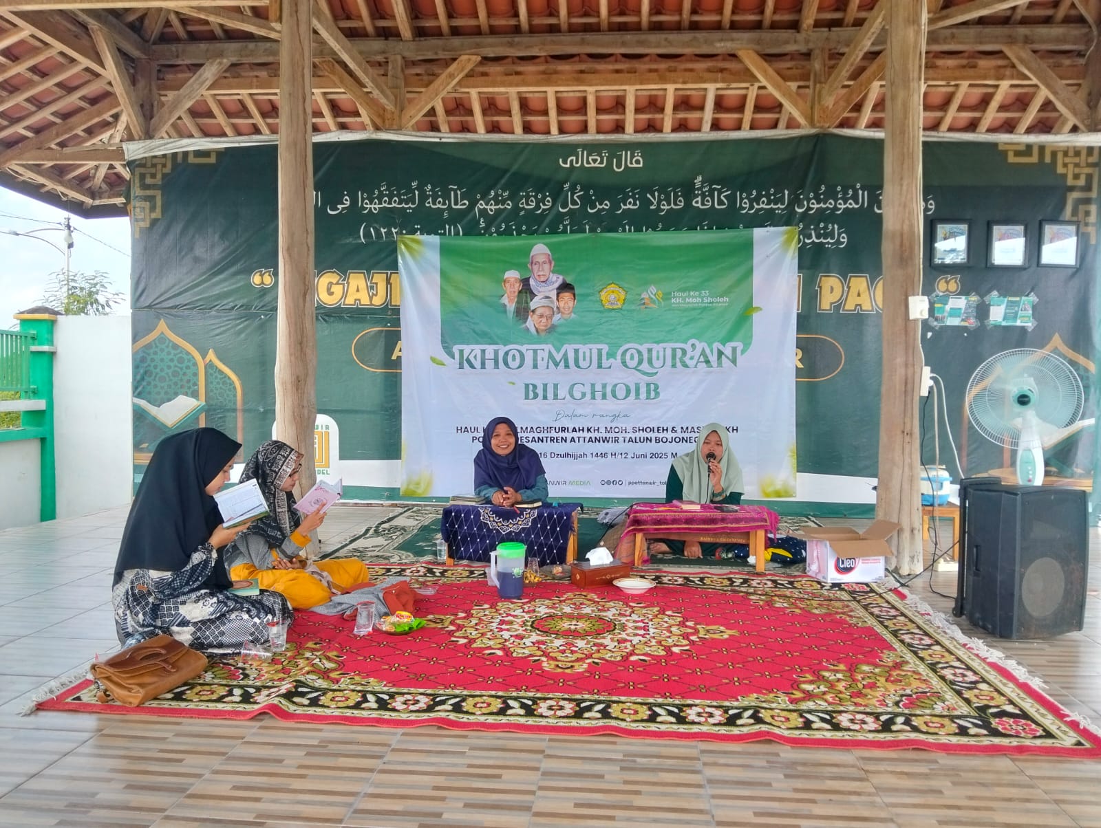 80 Hafidz-Hafidzoh Khatamkan Qur'an di 19 Titik Ponpes Attanwir