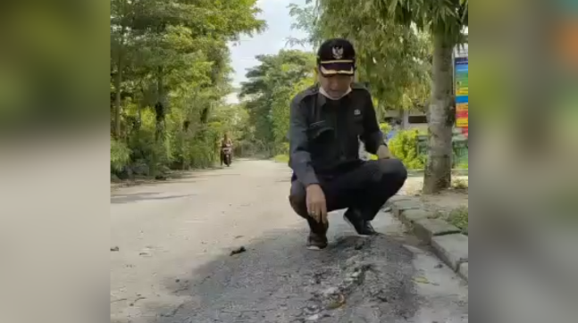 Setahun Penyidikan, Dugaan Korupsi BKKD Jalan Rp1,6 M Desa Sugihwaras Dipertanyakan