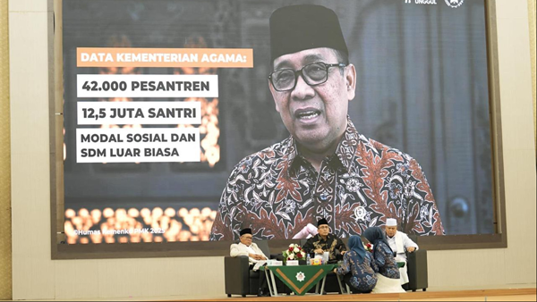 Inilah Penjelasan Menko PMK Tentang Struktur Ditjen Pesantren