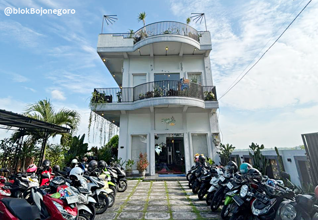 Melangkah Tahun ke 3, D'Konco Cafe Mulai Bangun Komunitas