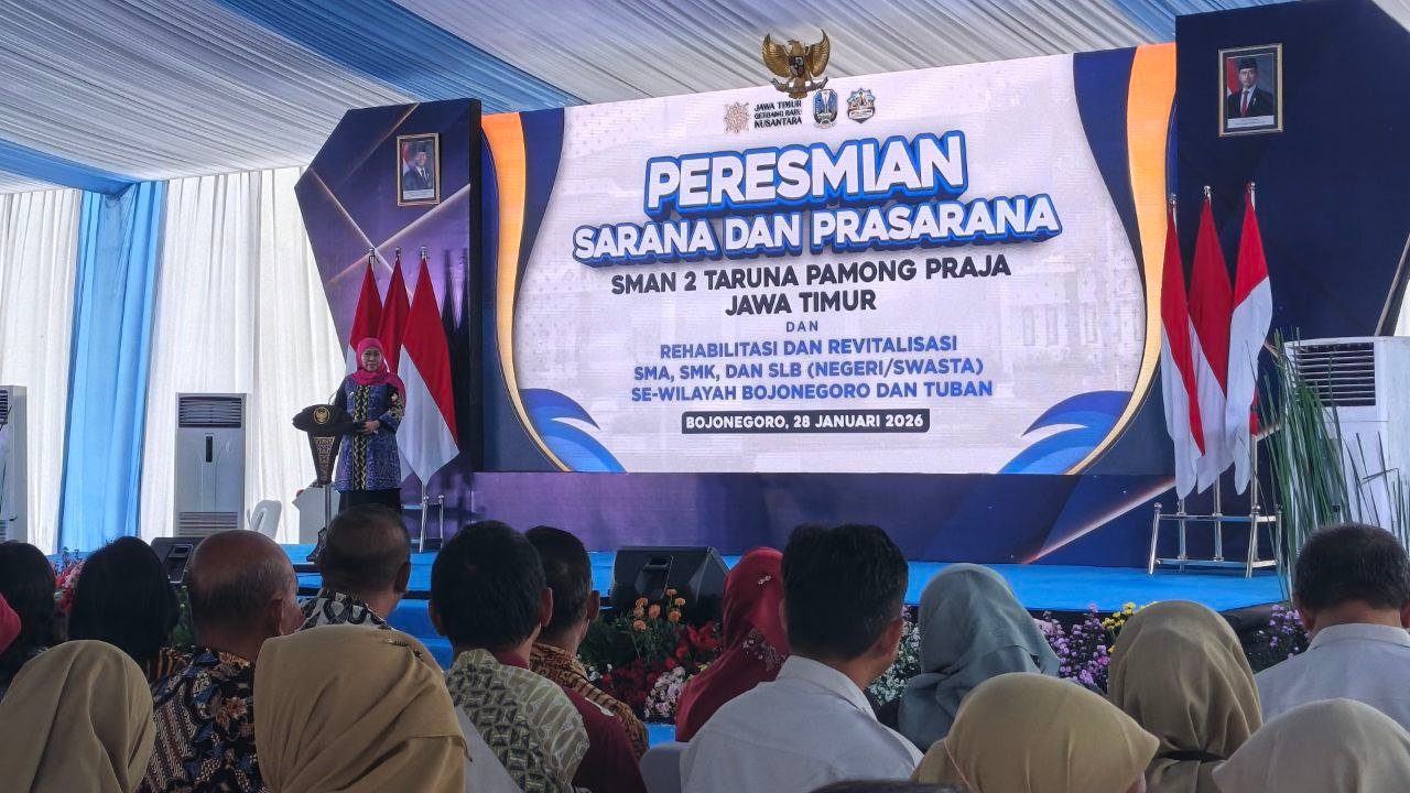 Gubernur Jawa Timur Resmikan Sarana dan Prasarana SMAN...