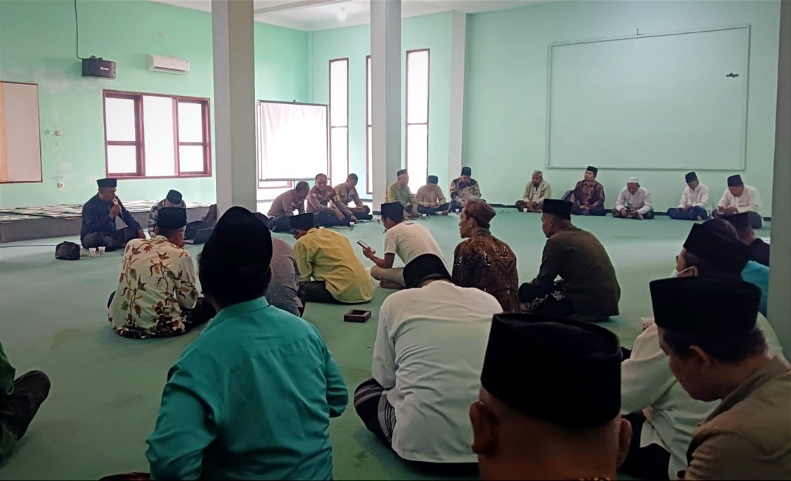 2.313 Jamaah Kafilah Bojonegoro Parkir di Jalan Semarang, Dekat GOR Gajayana Malang, Khidmat NU