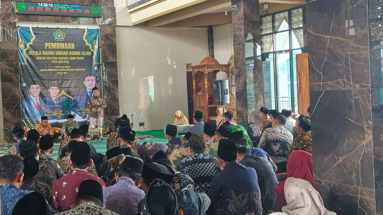 Kabid Urais Kemenag Jatim Tekankan Syukur dan Etos...