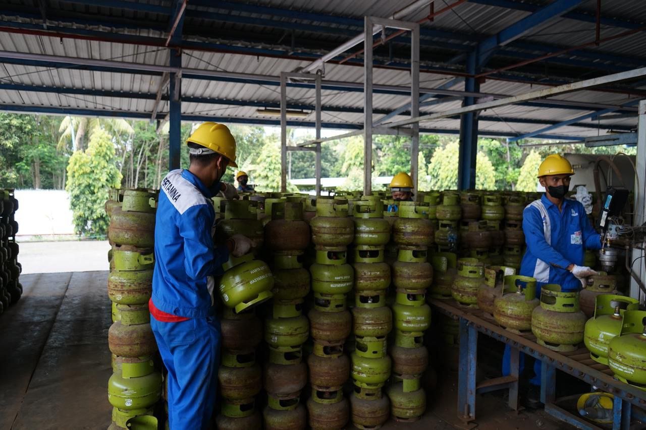 Isu Kelangkaan LPG 3 Kg, Pertamina Tegaskan Distribusi...