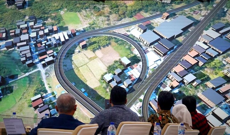 Efek Rencana JLS Bojonegoro, Harga Tanah di Dander...