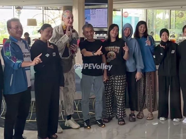 Bu Jenderal Irina Voronkova Mendarat, Jakarta Pertamina Enduro...