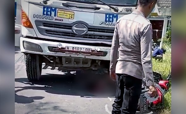 Gagal Nyalip, Siswi di Bojonegoro Meregang Nyawa Usai...